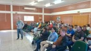 Ação de extensão do curso de Agronomia leva conhecimento sobre fertilidade do solo a agricultores de Santa Bárbara do Sul Click to enlarge image WhatsApp Image 2026-09-02 at 20.11.18.jpeg
