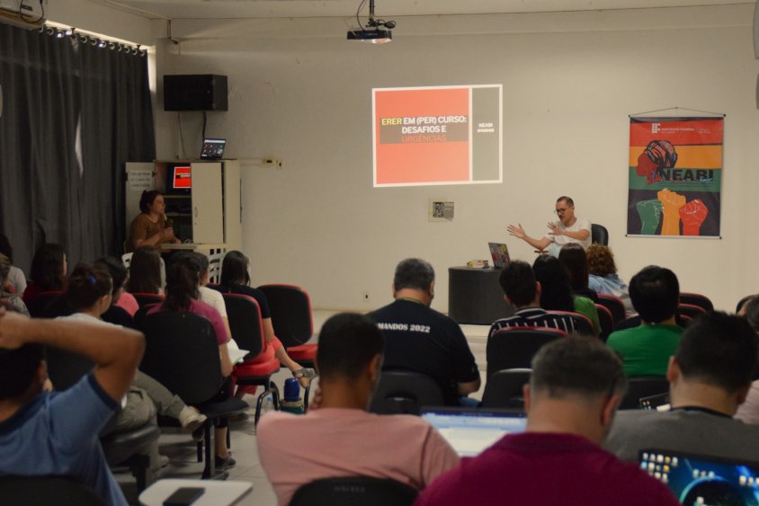 novembronegro2023iiiiiiiiiiii