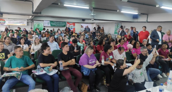 publico audiênciaPOA notícia30102023