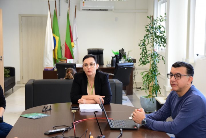 reuniãoreitoria notícia10072023c