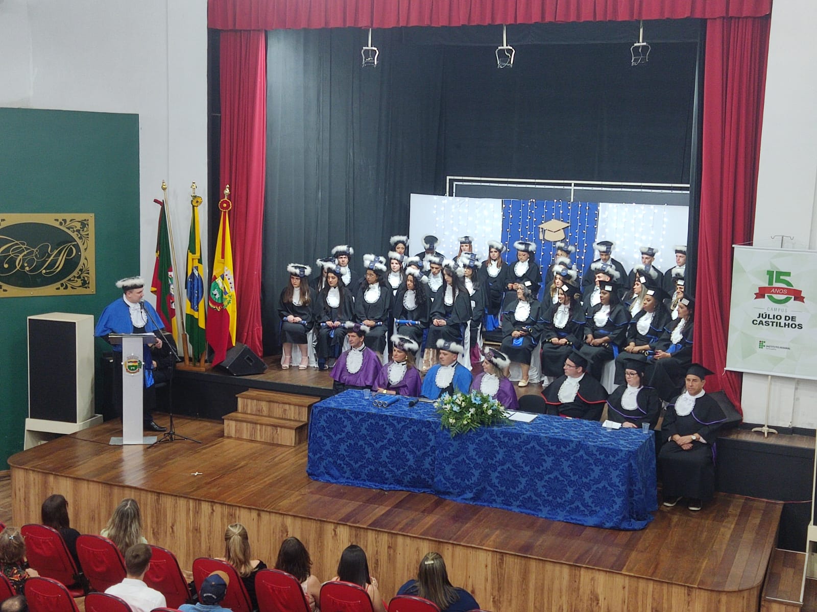 2 - Info - jc 23.jpeg