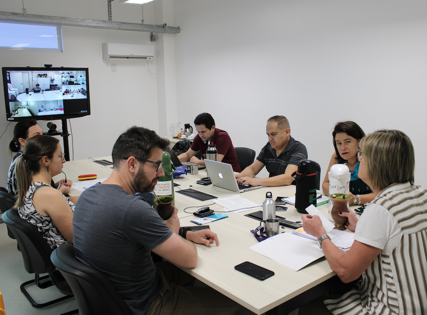 Captura de Tela 2019-12-10 às 09.24.30.png