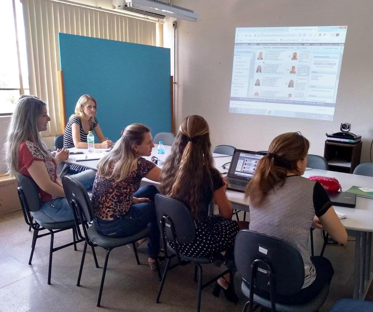 Reunião Tec. Adm EaD.jpg