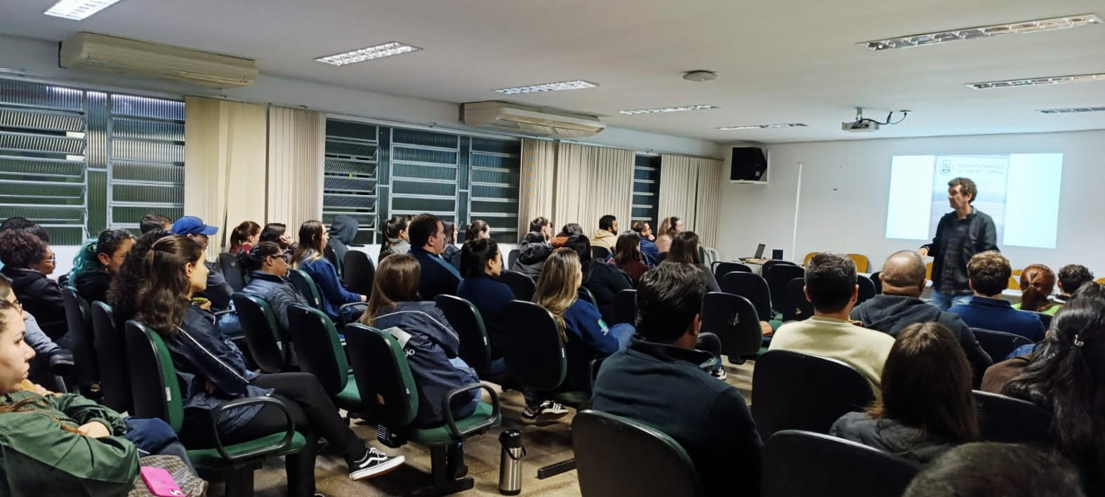 capa - - palestra -admEnio_JC2025.jpg