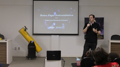Servidor do IFFar promove o 2º Bate-Papo Astronômico no Santa Maria Tecnoparque