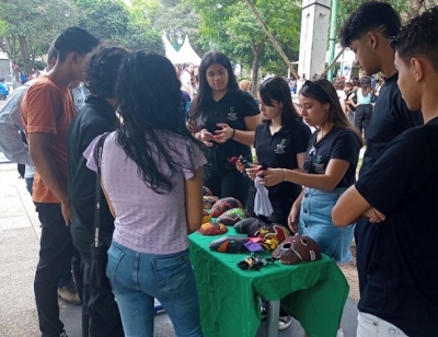 NEABI participa da Semana da Cultura Afro na Praça do Barão.