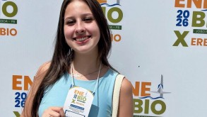 Acadêmica de Ciências Biológicas participa de evento sobre Ensino de Biologia Acadêmica de Ciências Biológicas participa de evento sobre Ensino de Biologia