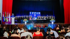 IFFar Campus Uruguaiana realiza diplomação de novos técnicos em Administração e Informática IFFar Campus Uruguaiana realiza diplomação de novos técnicos em Administração e…