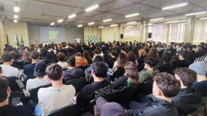 Setembro Amarelo: ações de conscientização e acolhimento promovem a saúde mental no campus Setembro Amarelo: ações de conscientização e acolhimento promovem a saúde mental no…