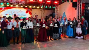 DTG Herança Farrapa celebra 40 anos de história com apresentação da Invernada Artística e homenagens DTG Herança Farrapa celebra 40 anos de história com apresentação da Invernada…